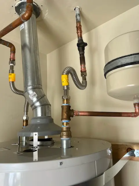 Water heater installation and plumbing repair in Stonehurst